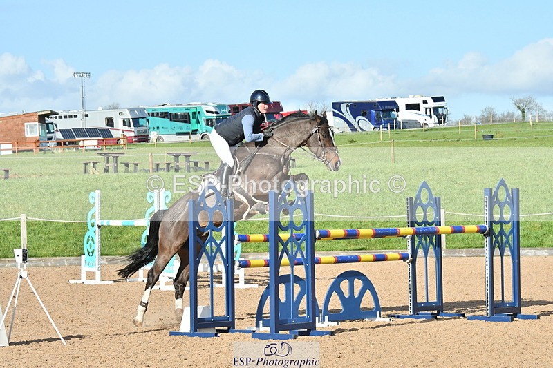 240306A-154920-02262 - Cls 5 Foxhunter and 1.20m Open