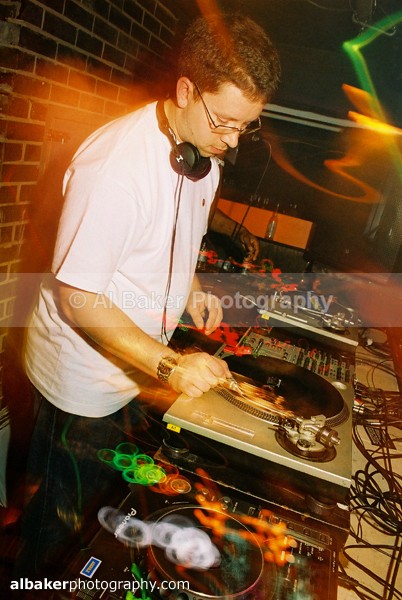 nu tone - Heavy Hitterz: (M - Z)