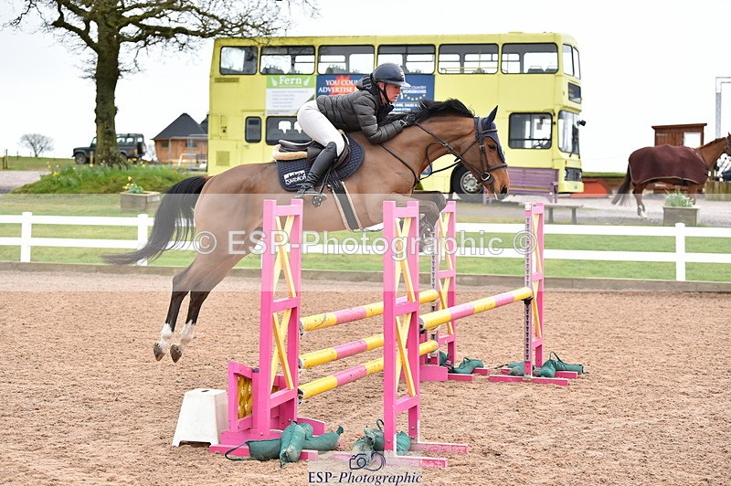 240327A-101214-00082 - Cls 1 British Novice and 90cm Open