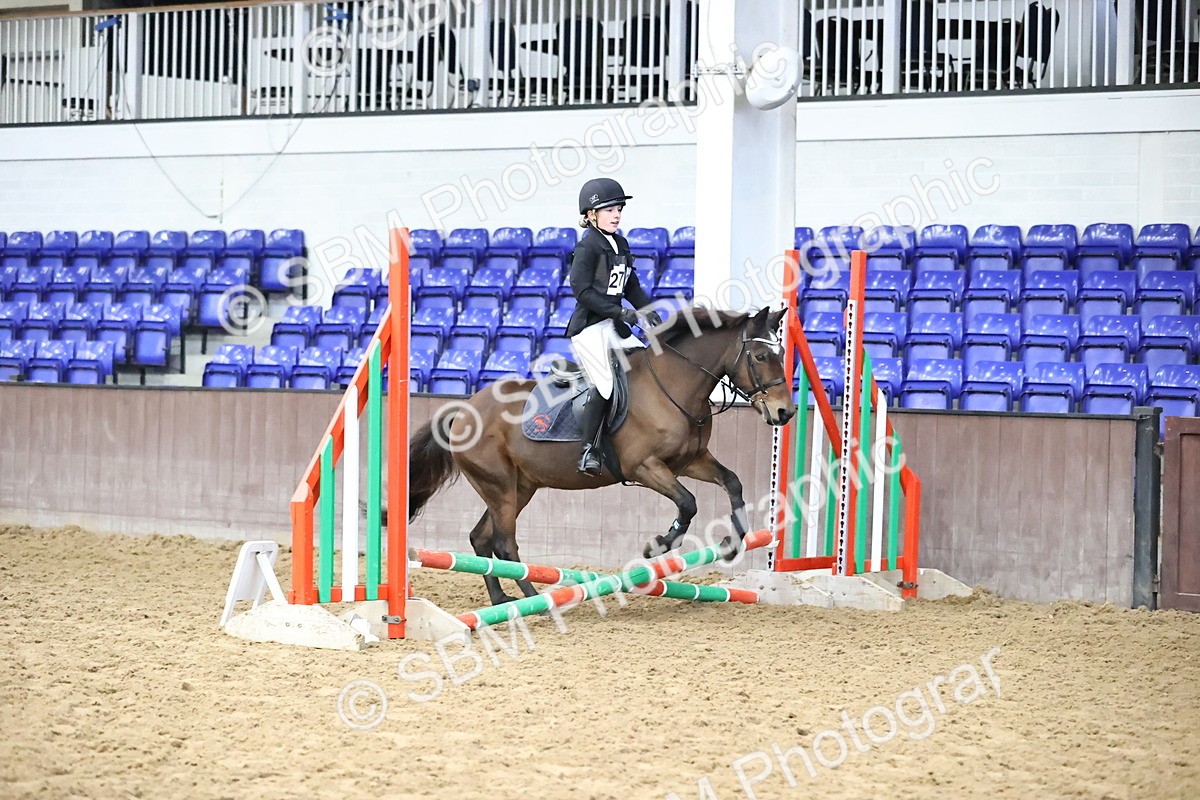 SBM_000165 - Class 2 - The Rug Lady 40cm Area 12 Championship Qualifier