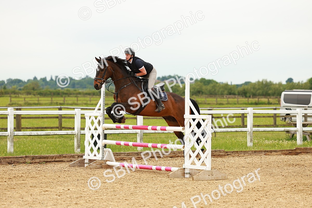 SBM_001270 - Class 3 - Senior Discovery - 1.00m