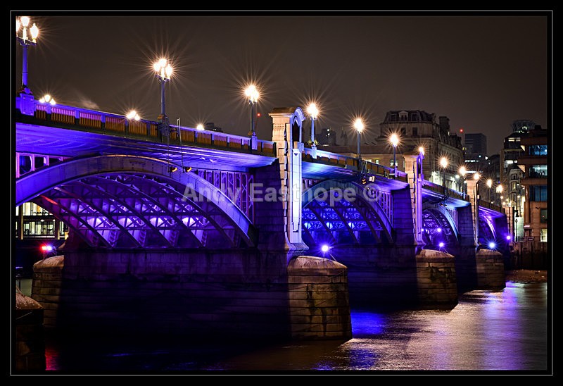 London 2018 LR-27a - London Town by Night  (and a bit of day!)
