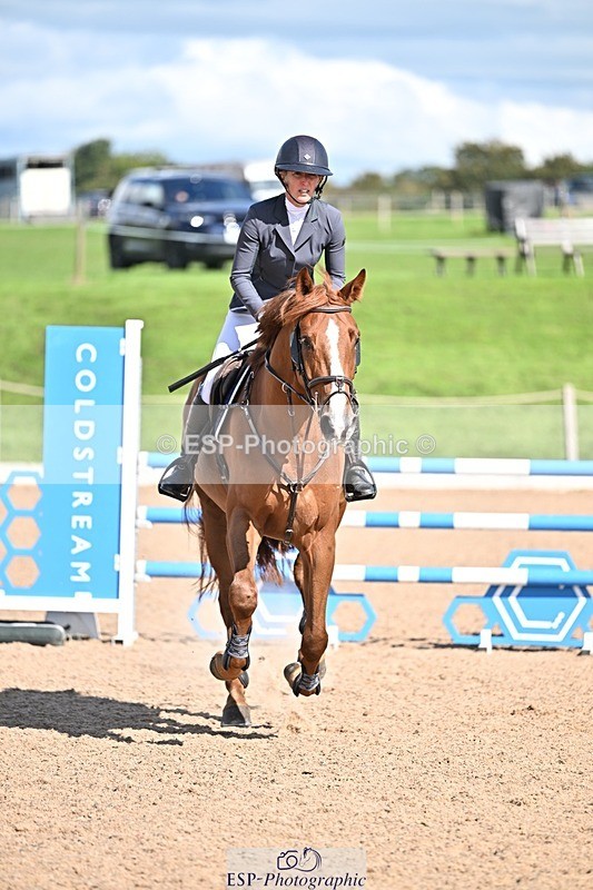 250924-123057-00264 - Cls 3 Snr 1.05m Open