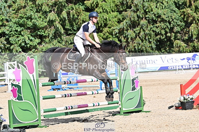 250704A-163208-12062 - Cls 23 Snr Foxhunter