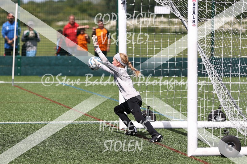 1DX31372 - Sat 13th U9 Girls