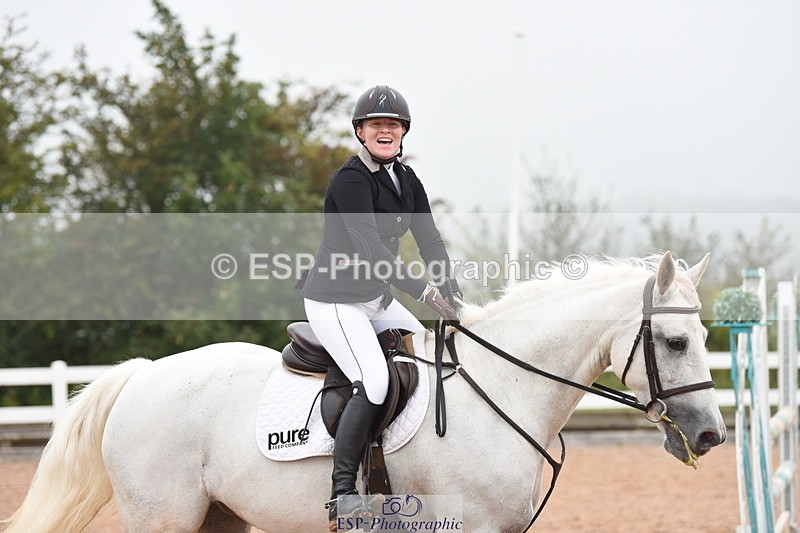 230902A-111638-00555 - Cls 8 1.05m Amateur Quali