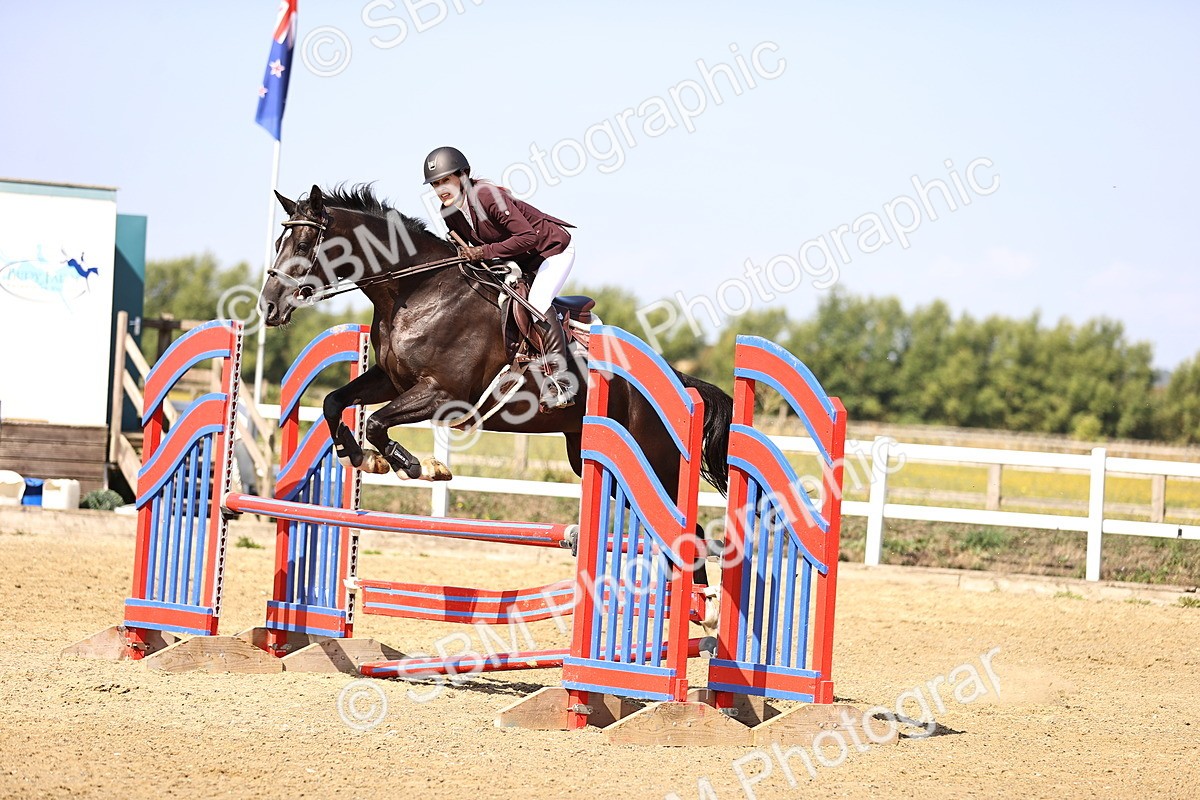 SBM_005746 - Class 9 - Senior British Novice - 90cm