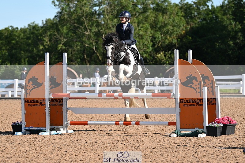 240728A-090348-07457 - Cls 33 Snr British Novice and 90cm Open