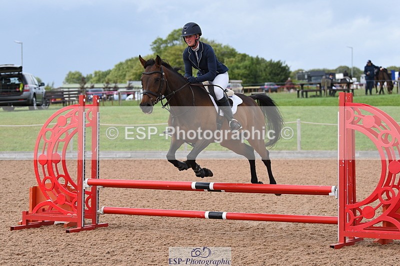 230711A-165048-00099 - 70cm