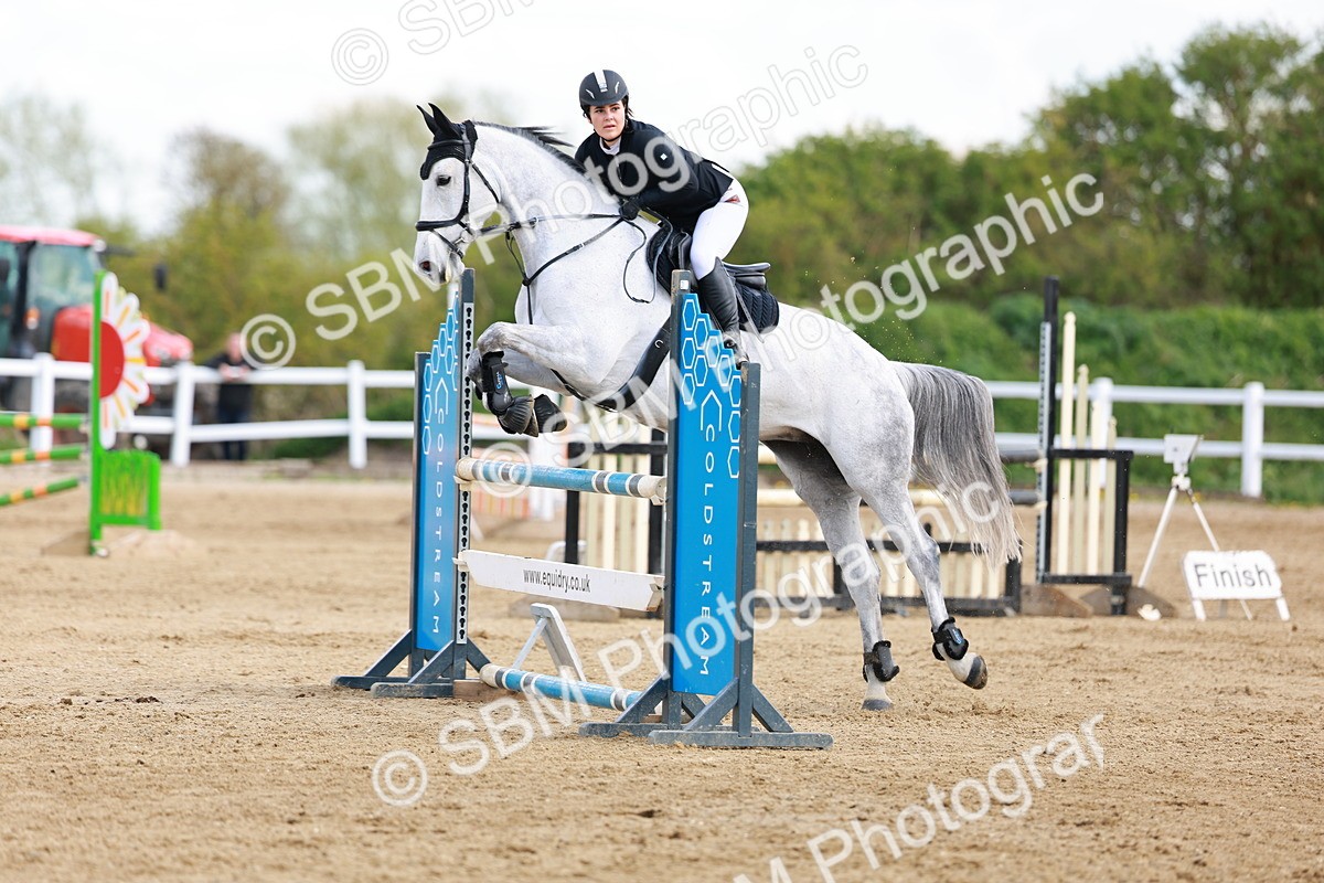 SBM_001692 - Class 3 - Senior Discovery - 1.00m