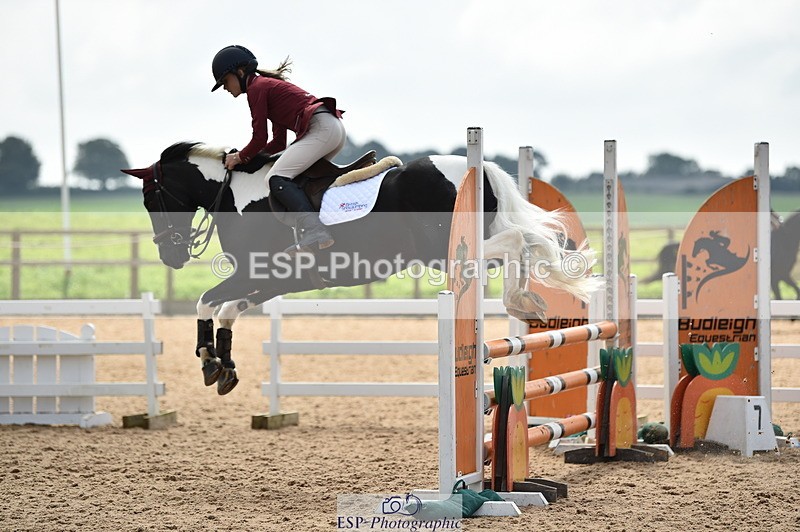 230902A-123850-01169 - Cls 3A Pony Medium 80cm