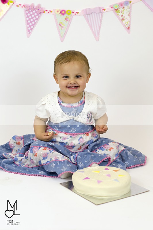 Isabelle Cake Smash 11th June 2016 Millie Loves Louis Photography  17 - Cake Smash Celebrations