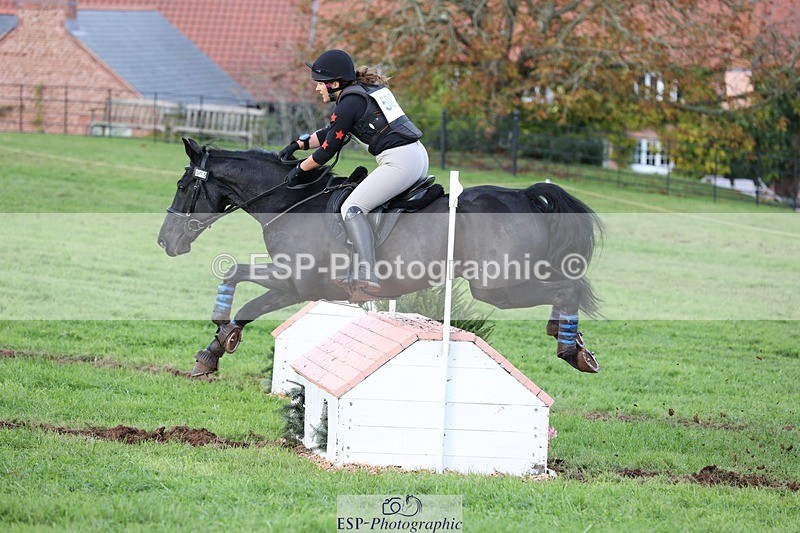 231021-155434-20488 - 505-MR.DARCY-Eleanor.Newcombe-SC+XC