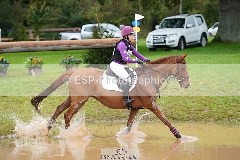 231021-114242-15588 - 686-MOORLAND.MAGIC-Charlotte.Chard-SC+XC