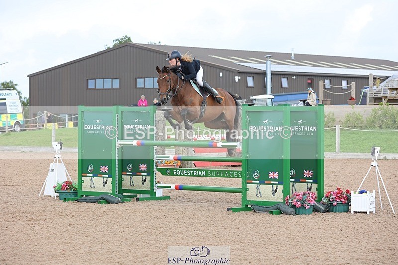 250911-105840-00785 - Cls 2 Snr Newcomers