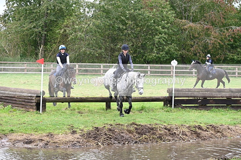 WJ6_5054 - Time at Photographer 12:17 to 12:30