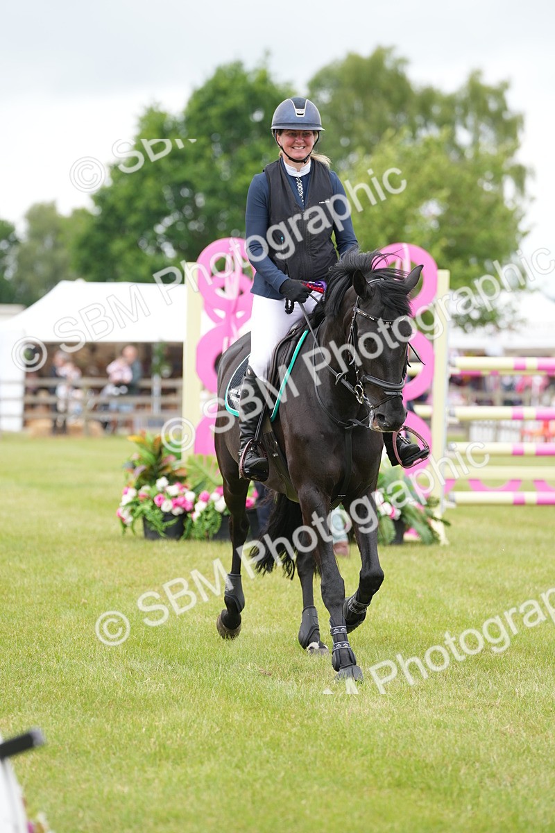 SBM_05347 - Class 201 - British Horse Feeds Speedi Beet Horse of the Year Show Grade  C