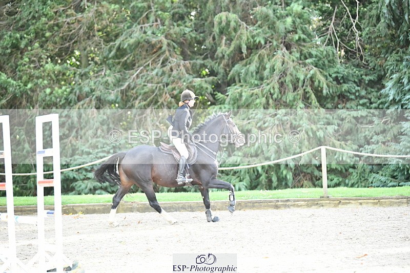 251004A-153622-01897 - Classes 8 & 9 70cm