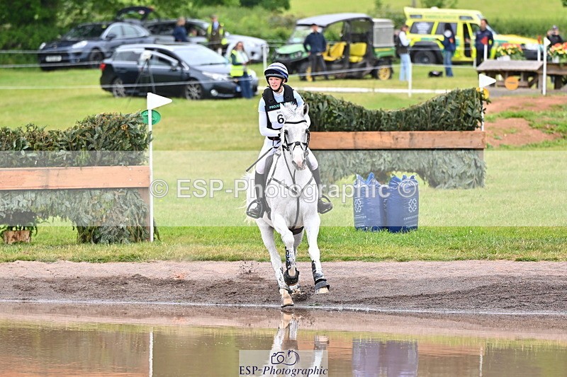 250524A-104407-09386 - A-063-Elizabeth.Barratt-RIDE.FOR.THAIS.CHAMAN.DUMONTCEAU