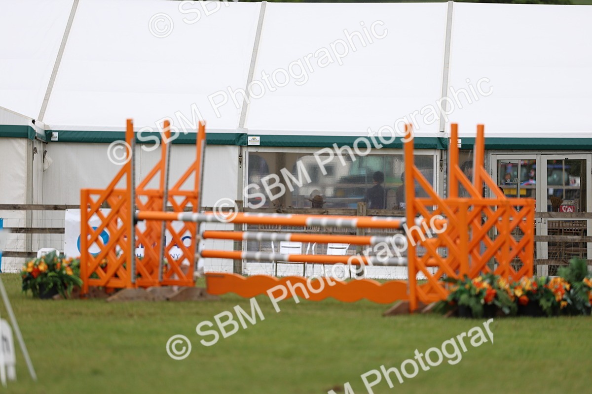 SBM_11603 - Class 205 - Tarmac Senior 1m Open