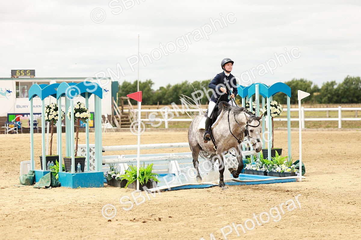 SBM_018071 - Class 21 - Senior Newcomers Championship 2d Rd