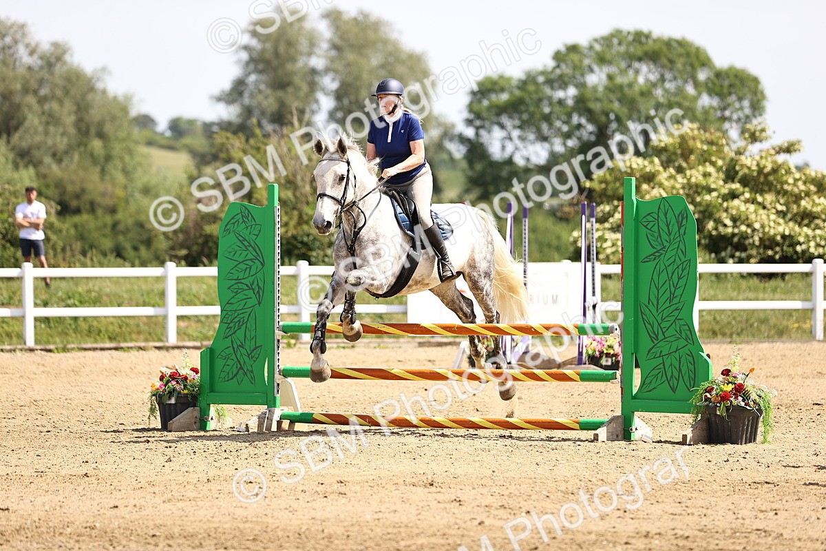 SBM_003908