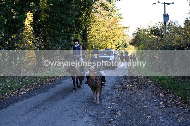 WJ6_9743 - Walk Home