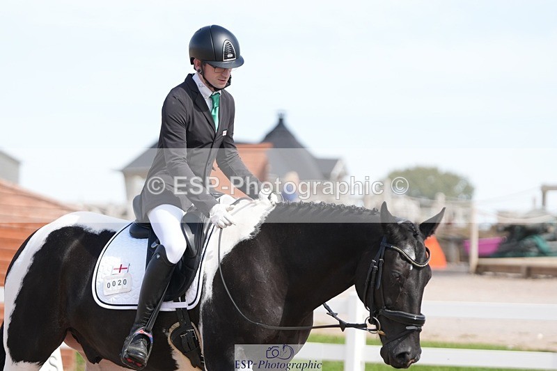 250906-135259-03787 - 020-Leo.De-ValentinoBarfields.Cosmopolitan