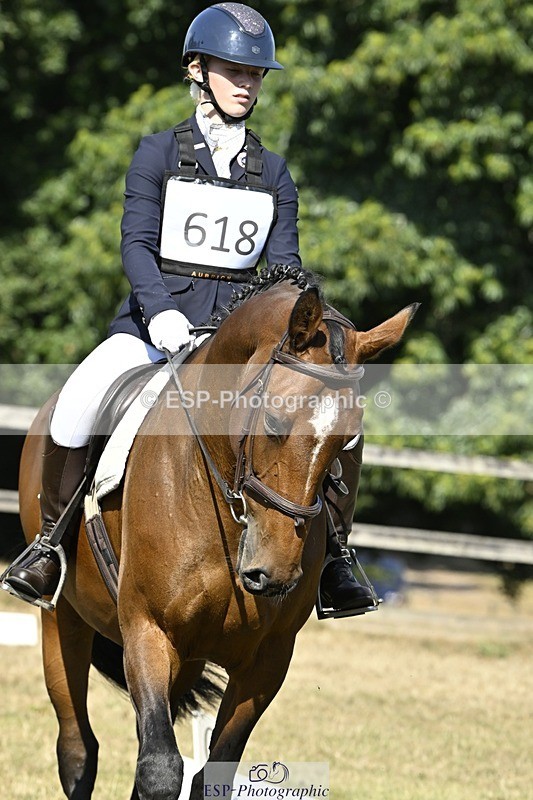 250822A-103123-20279 - DR 10.00 to 11.00