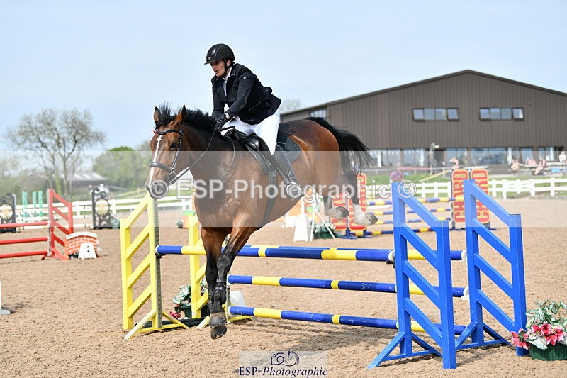 240511A-152231-14115 - Cls 25 British Novice and 90cm Open