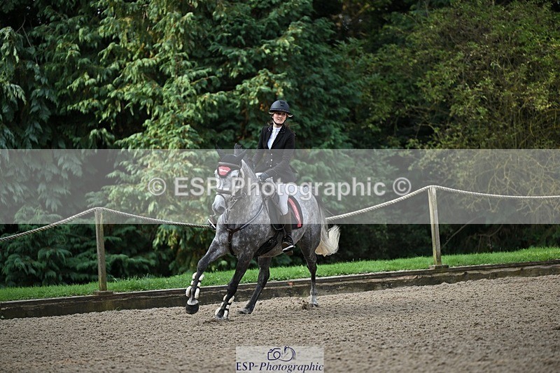 240818-090917-03325 - Cls 8A Snr British Novice