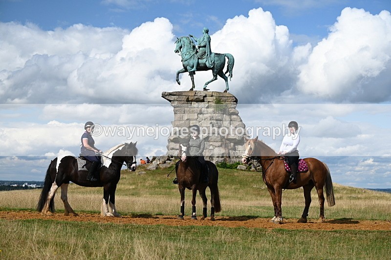 DSC_0251 - Time at Statue 15:58 to 16:05