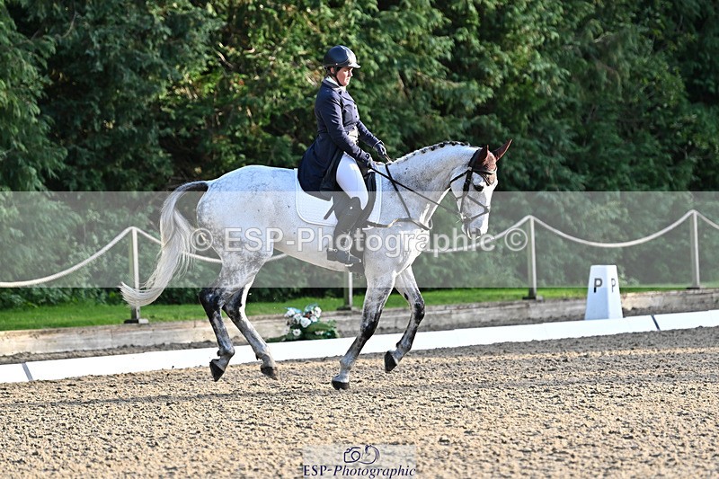 241023-161215-00875 - 014-Lizzie.Luxton-ST.TROPEZ