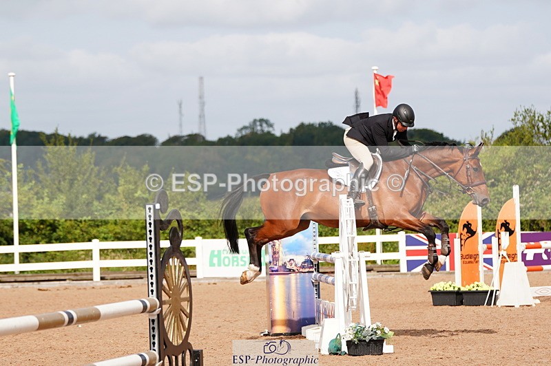 240803A-100246-06839 - Cls 35 Snr Discovery and 1m Open