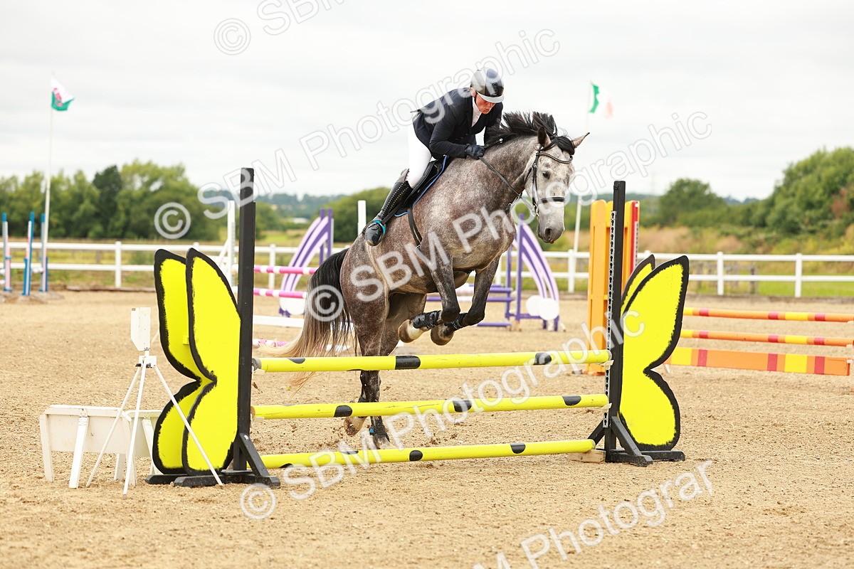 SBM_001526 - Class 8 - Clear Round