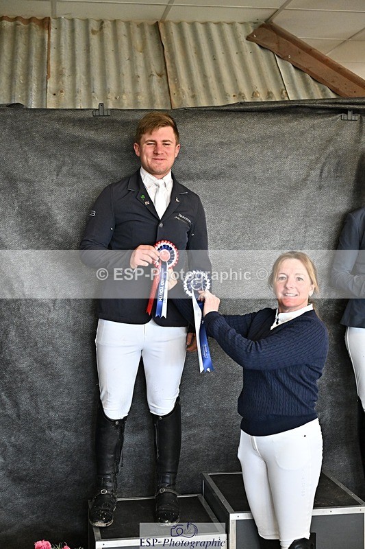 260214-104940-03224 - Cls 14 Novice Silver Presentations