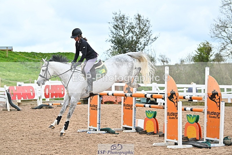 240501A-144321-01128 - Cls 8 Snr Foxhunter and 1.20m Open