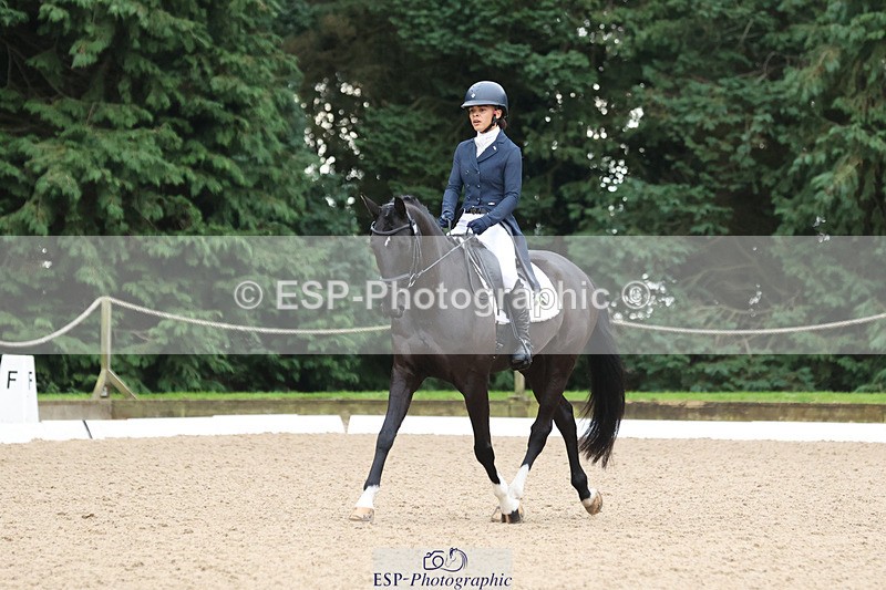 241024-113948-01893 - 052-Lydia.Heywood-JUST.THE.BISCUIT