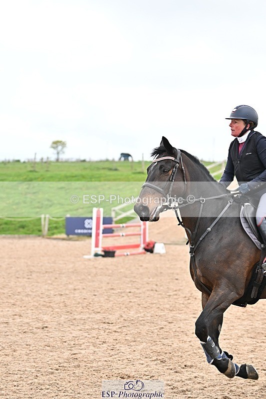 250414-120232-00781 - 1.10m Round 1