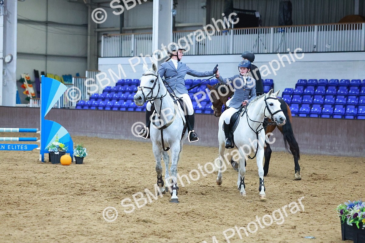 SBM_003611 - Class 4 - Pairs