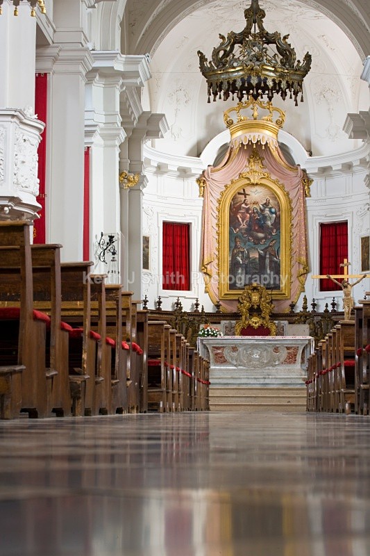 YR6M2942  (RM) - Worldwide