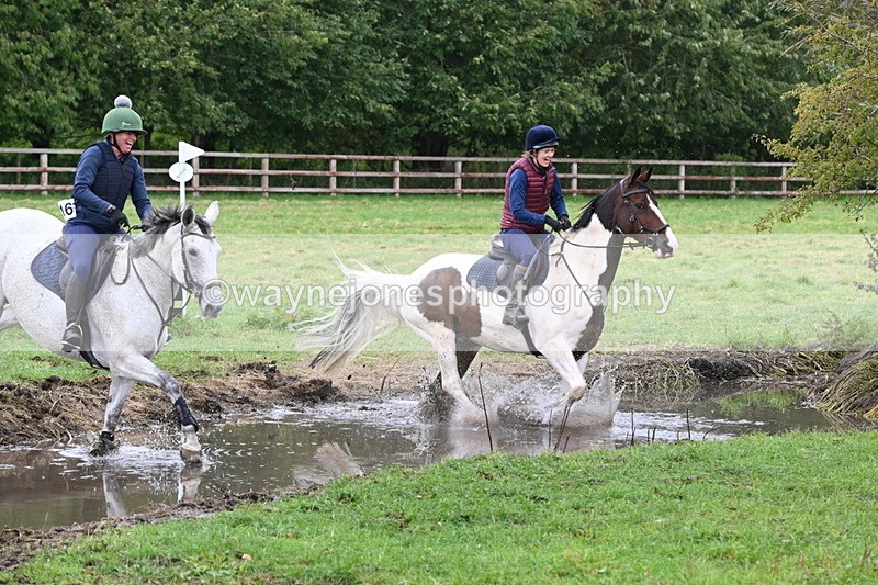 WJ6_5738 - Time at Photographer 12:31 to 12:40