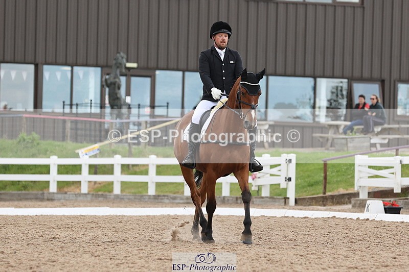 240622A-103304-09330 - Cls 27 BD Novice 37A