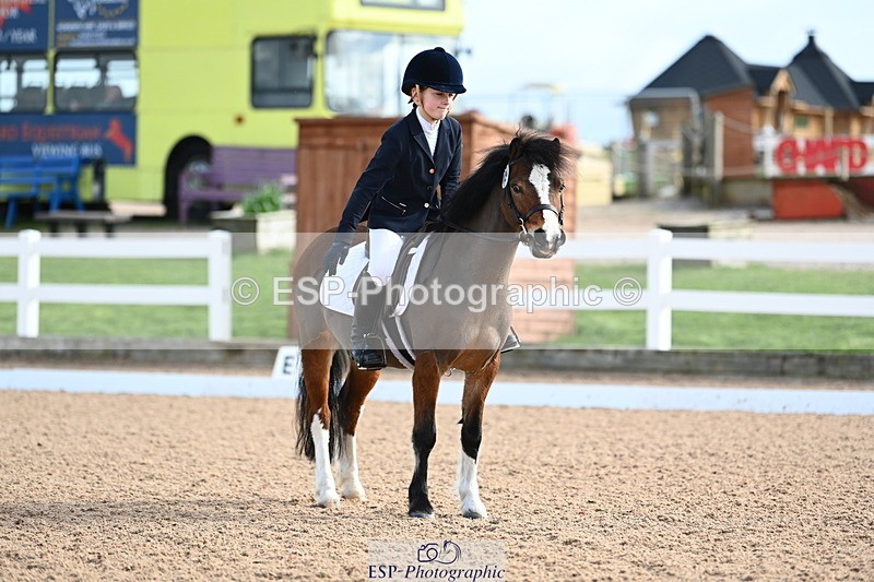 240323A-094406-01279 - DR Intro B