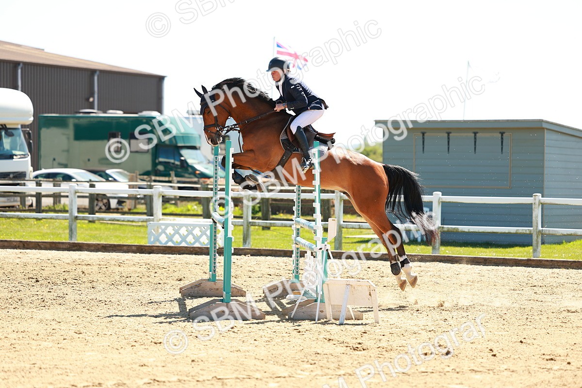 SBM_001438 - Class 4 - Senior Newcomers 1.10m