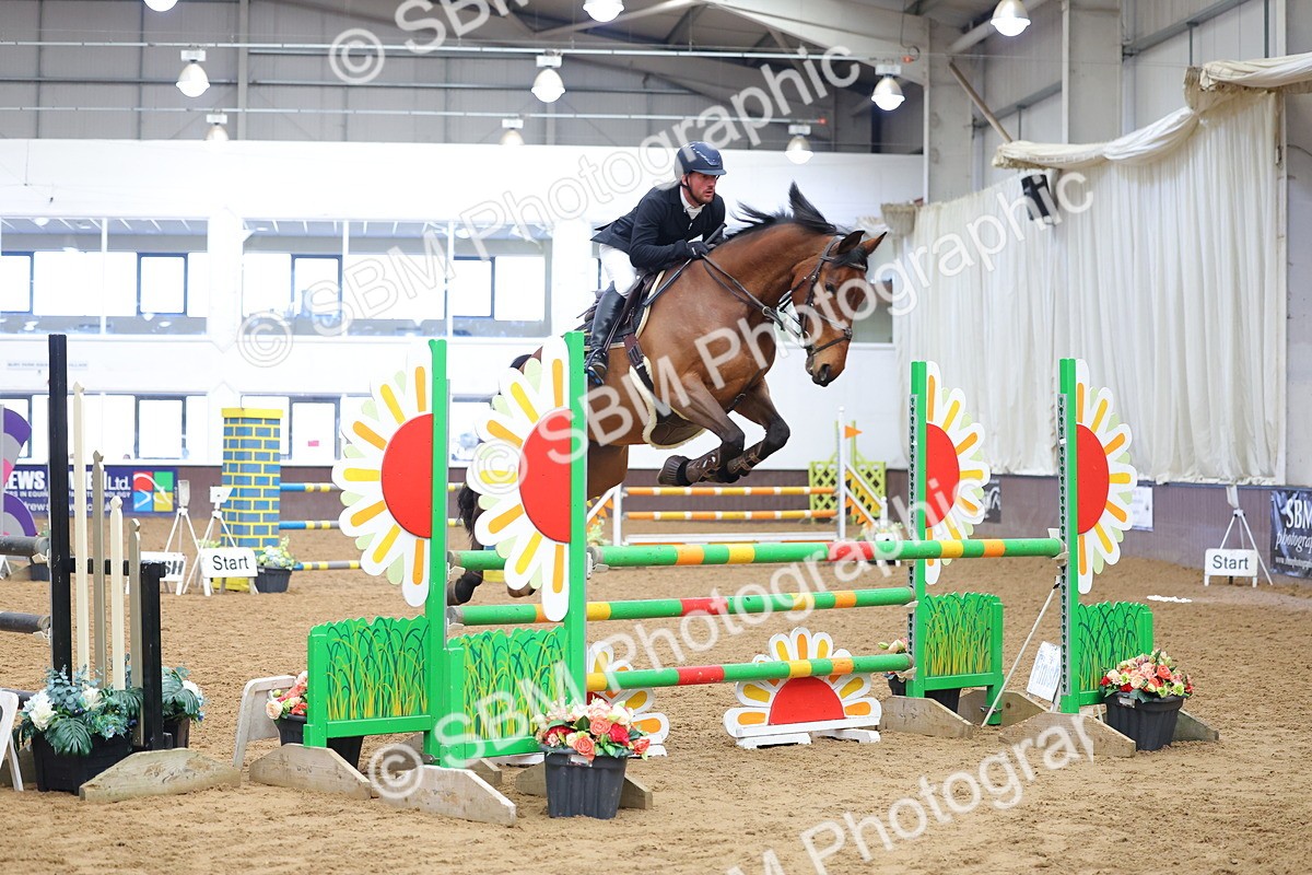 SBM_002942 - Class 8 - Senior Newcomers - 1.10m