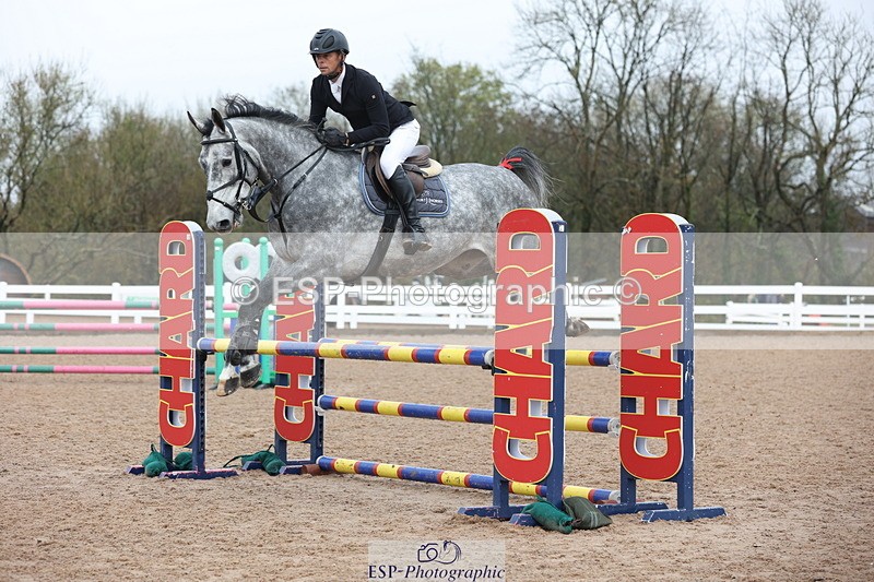 231112A-112400-03592 - Cls 18 Discovery & 1m Open