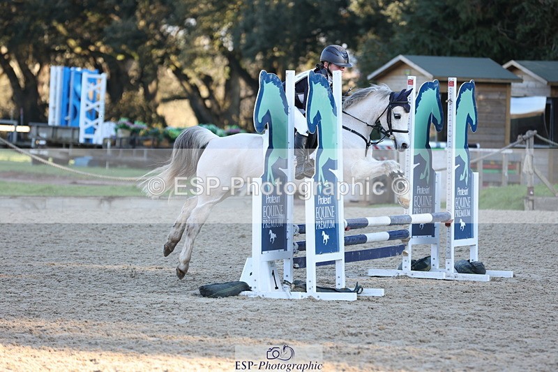 250209A-100319-00443 - 70cm