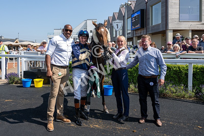 150726-Race 3-Lady Dublin-3871 - Race 3 15.10pm racingtv.com/freetrial Nursery Handicap