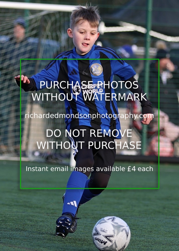 533A0749 - Askam Utd Juniors